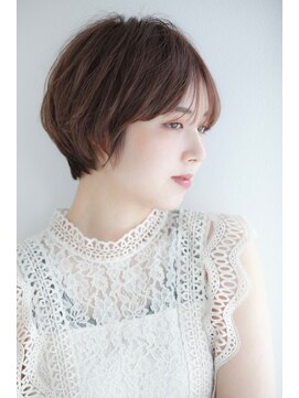 グレイス ヘアドレッシング 鷹匠(grace hair dressing) 丸みショートボブ