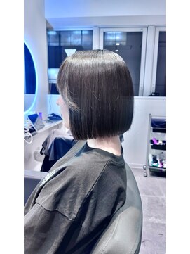 ホープ(hope) あご下2cmぱつっとボブ