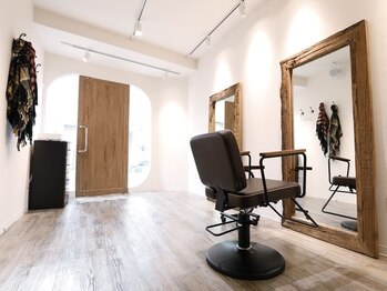 ラボヘアー(labo hair)の写真/【自由が丘駅徒歩6分】ハイクオリティな技術でリピーター様多数☆イメチェン～最新トレンドまで幅広く対応*