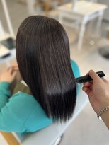 アイディアー スタジオコウベ(i-Dear studio Kobe)&nbsp;大人ツヤ髪ストレート
