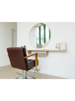 1席のみのプライベート空間で、心と体が安らぐ特別なサロン体験をお過ごしください♪