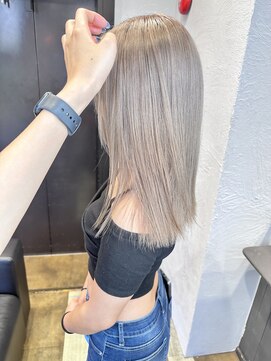 ジゼル(GiseL) グレージュカラー