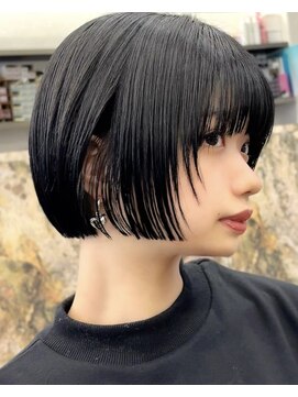 ビュー トウキョウ(VIEW TOKYO) ミニボブ/切りっぱなしボブ/レイヤーボブ