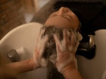 2、シャンプーマッサージ