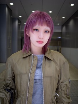 ギークス(GEEKS) 【GEEKS渋谷】ブリーチカラー/青みピンク/ハッシュカット/ウルフ