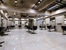 サイン 表参道(SIGN)の雰囲気（表参道店♪[ミディアムレイヤーカット/ミディアムボブ/髪質改善]）