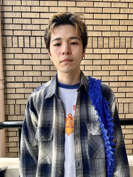 シンク(sync) 金髪ハイトーン ベリーショート 大阪美容室メンズ