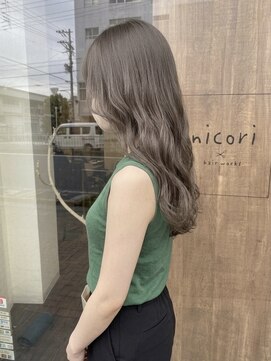 ニコリヘアワークス(nicori hair works) ロング×シルキーグレージュ2