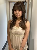 ゼン(ZEEN) レイヤーカット/オリーブベージュ 担当:いとうゆい