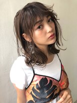 ビッケ(Vicke)&nbsp;【Vicke渋谷】アッシュベージュ外ハネロブ