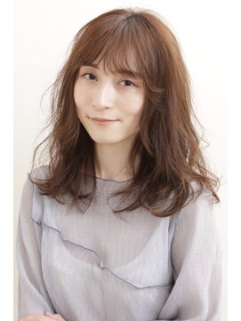 シベル(sibell) ［ sibell ］ニュアンスカールミディアム