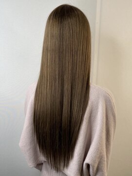 リル 川西(LiL') カーキーベージュ×髪質改善美髪ロング