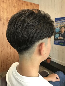 バーバーコマ(BARBER KOMA) ツーブロック&フェード