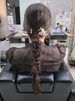 ラストーリア(La storia)&nbsp;お呼ばれヘアスタイル♪ タイト編みおろし