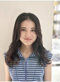 センターパート　前髪なし　ミディアム