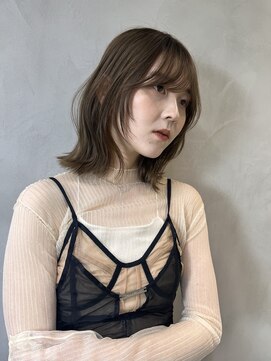 ロンドプロフィール 浦和(Lond profil) 顔まわりレイヤー外ハネ韓国風ヘア髪質改善浦和ボブ