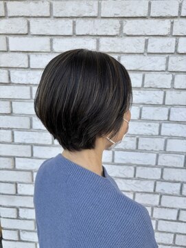 オーガニックエコ 川越(organic+eco) 30代40代大人かっこいいグレージュハイライト×ショート