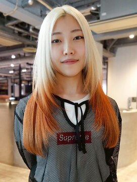 シオン(shion) 前髪カットブリーチ顔周りレイヤーロング_ba559611