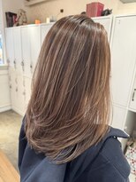 テラス 銀座(terrace)&nbsp;ハイライト/白髪ぼかし/ベージュ/レイヤーカット/銀座/30代/40代