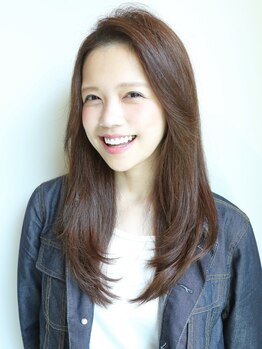 ブラン(BLANC)の写真/【口コミ人気メニュー★カット+オーガニックカラー¥5500】一人ひとりのお悩みに合わせたアドバイス♪