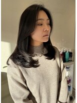 リベラル(liberal)&nbsp;大人女性のためのかき上げ艶ロング【30代/40代/50代】