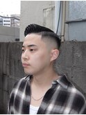メンズカットサイドパートスキンフェード