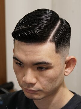 ザチョップショップ キチジョウジ(THE CHOP SHOP KICHIJOJI) サイドパートスキンフェードカットシェービング吉祥寺理容室