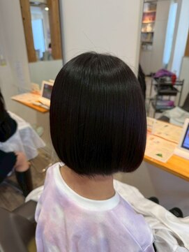 ヘアショップ エヌアンドエー 久喜菖蒲店(hair shop N&A) 地毛風ブラック×丸みシルエットコンパクトミニボブ
