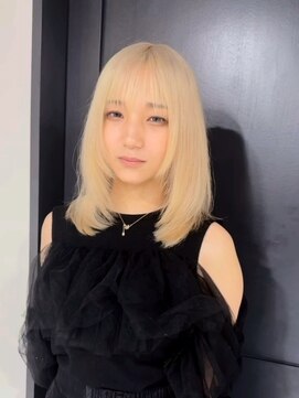 フリーク(FLEEK) ハイトーンベージュ