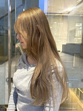 ヲタク(wotaku.) ミルクティーベージュダブルカラーケアブリーチハイトーンロング