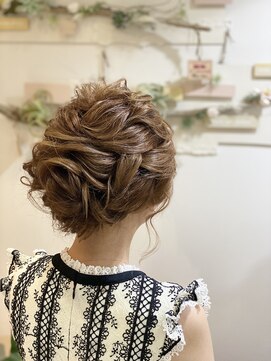 ヘアセットサロンエッジ(Edge) ボリュームタップリお仕事アップヘア