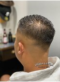 スキンフェード濡れパンスタイル