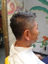 九もんヘアースタジオ