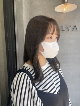 ナンバー ジルバ 立川(N° jillva) 韓国風顔まわりカット/くびれスタイル