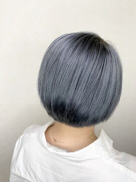 サラ(SARA) シルバーグレーヘア