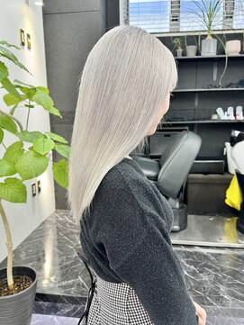 チュダック(ChuDuck) 韓国風《ペールシルバー》ハイトーン/ケアブリーチ/ダブルカラー