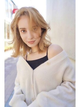 ログ キンシチョウ(L.O.G KINSHICHO) くびれレイヤー