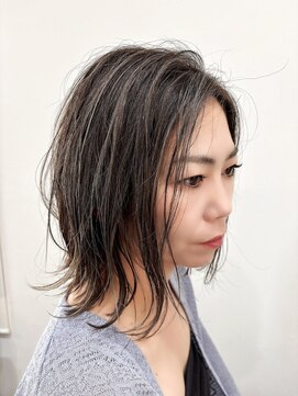 リアン(Lian) ミディアムレイヤー&グレージュハイライト★★★
