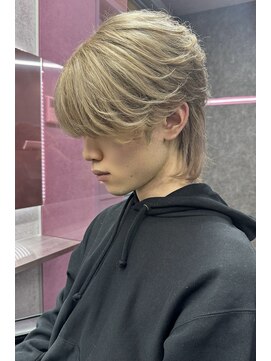 スライバイリアオオサカ(Sly By Ria OSAKA) ミルクティーベージュ/カルマヘア/ウルフヘア【梅田】【大阪】