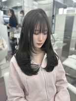 エヌアイ オモテサンドウ(ni omotesando)&nbsp;透明感抜群！オリーブグレージュカラー