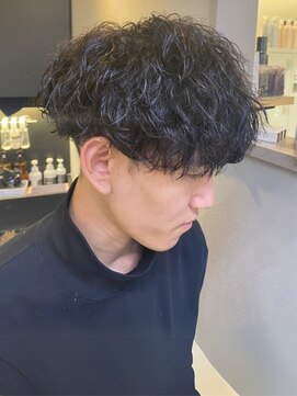 アイコニック 天神店(ICONIQ) メンズ/ツイストスパイラルパーマ/マッシュショート