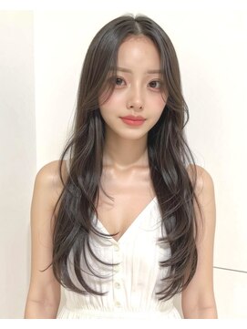 ブロウ ネックス ザ サロン 表参道(VLOW nex the salon) 韓国風くびれレイヤー  表参道 【韓国vlow style＃19】