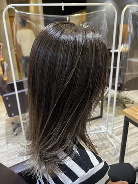 西宮/ハイライト/イルミナカラー/インナーカラー/酸性ストレート