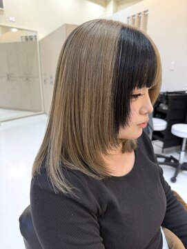 ラ ポルト ドゥ サワ(La Porte de SAWA) ミルクティーグレージュ×セクションデザイン