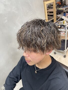 ロンド レイ 立川(Lond Ray) men's/メンズツイストスパイラルパーマ/ナチュラルアップバング