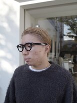 プールサイド(POOLSIDE)&nbsp;刈り上げないスタイル　オールバック　メンズブリーチ　博多区