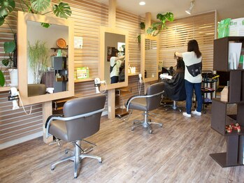 Gra To HairMake　グラート　ヘアメイク