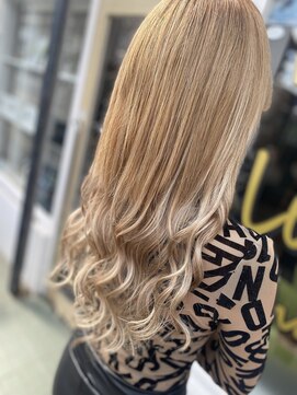 ラビス クローバー(Lovis clover) シールエクステ　ココアベージュ　ボブウルフ