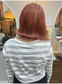 ブリーチコーラルピンクベージュ切りっぱなし外はねヘイリーボブ