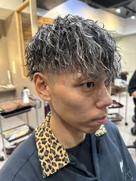 メンズ ラピス 横浜店(Men’sLapis) ホワイトメッシュツイスパ